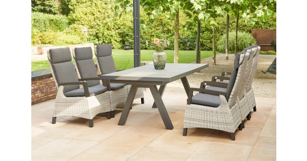 Sitzgruppe Corido SE ice grey mit 6 Diningsesseln und 1 Ausziehtisch Tirana