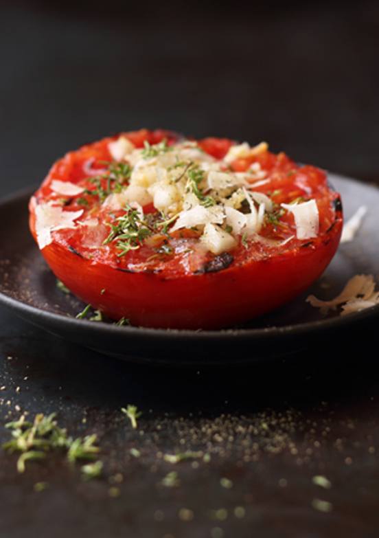 Grillrezept_Gegrillte_Knoblauch_Tomaten_Bild