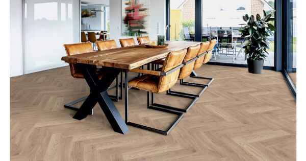 ter Hürne Ikō Laminatboden Herringbone Eiche Maisonette Fischgrät