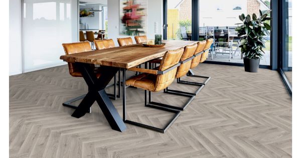 ter Hürne Ikō Laminatboden Herringbone Eiche Atelier Fischgrät